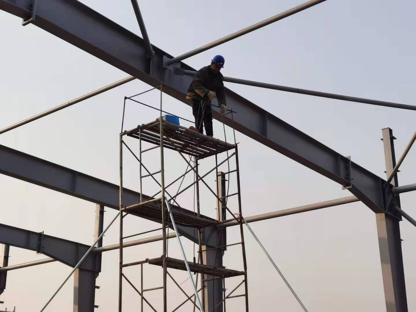 致敬！寒冬中坚守一线的辉源人